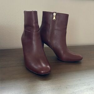 Ann Taylor leather boot